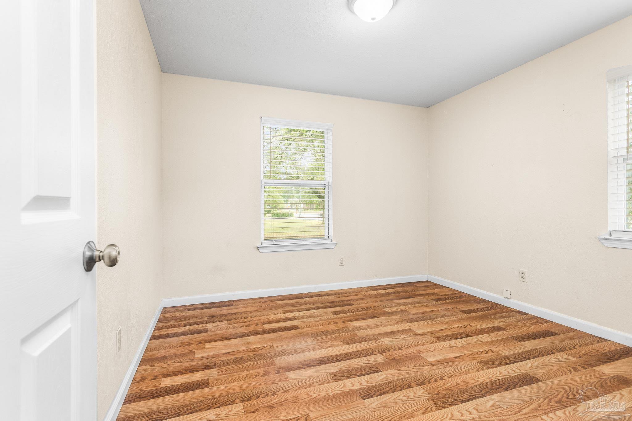 5837 Berryhill Road Milton, FL 32570 - Photo 10 of 31 Gallery Image 10