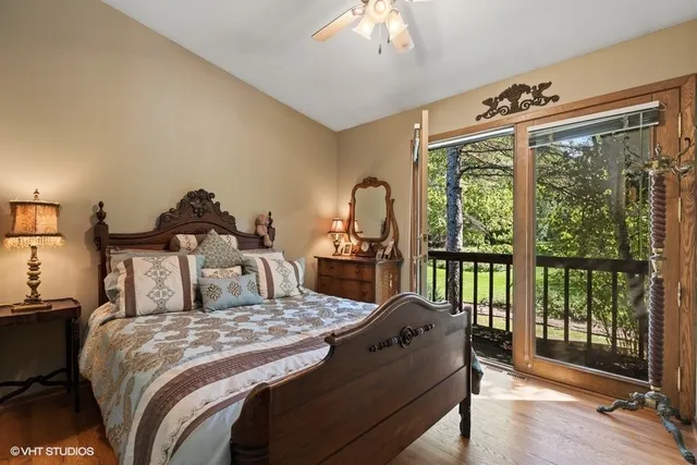 $525,000 | 28855 North Garland Road, Wauconda, IL 60084