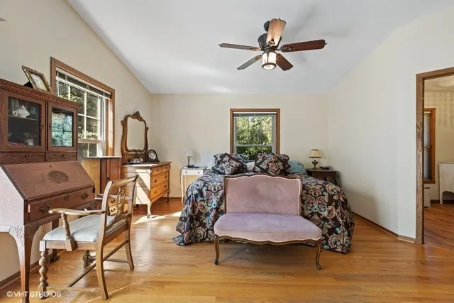 $525,000 | 28855 North Garland Road, Wauconda, IL 60084