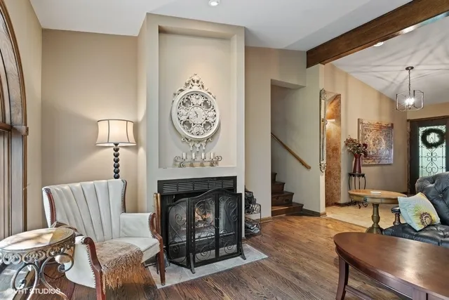 $525,000 | 28855 North Garland Road, Wauconda, IL 60084