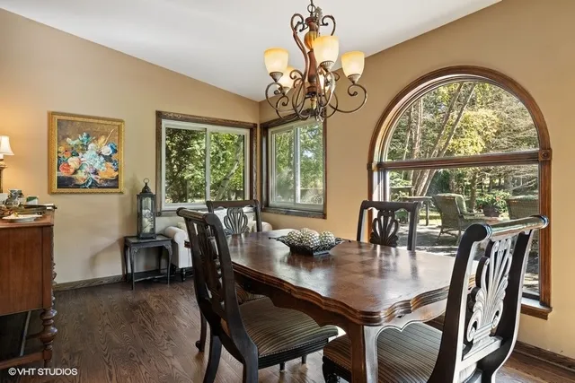 $525,000 | 28855 North Garland Road, Wauconda, IL 60084