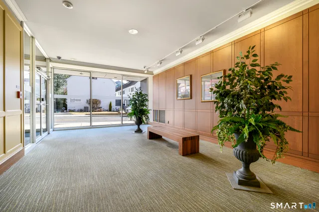 $1,750 | 140 Grove Street, Unit 2A, Stamford, CT 06901