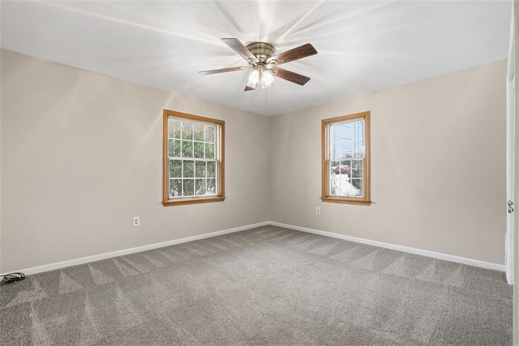 268 Coraopolis Road Coraopolis, PA 15108 - Photo 25 of 50 The oversized window gives a great view of the front yard and lets in plenty of natural light.
