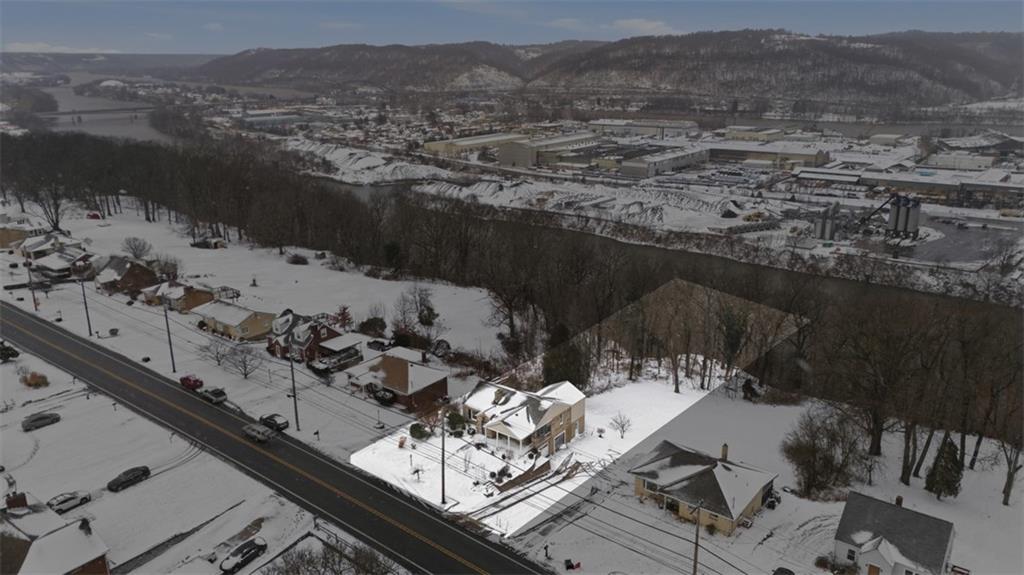268 Coraopolis Road Coraopolis, PA 15108 - Photo 50 of 50 This charing home is in the perfect location to give you easy access to Kennedy Township, Coraopolis, Robinson Township, Cranberry, Sewickley, and Neville Island.