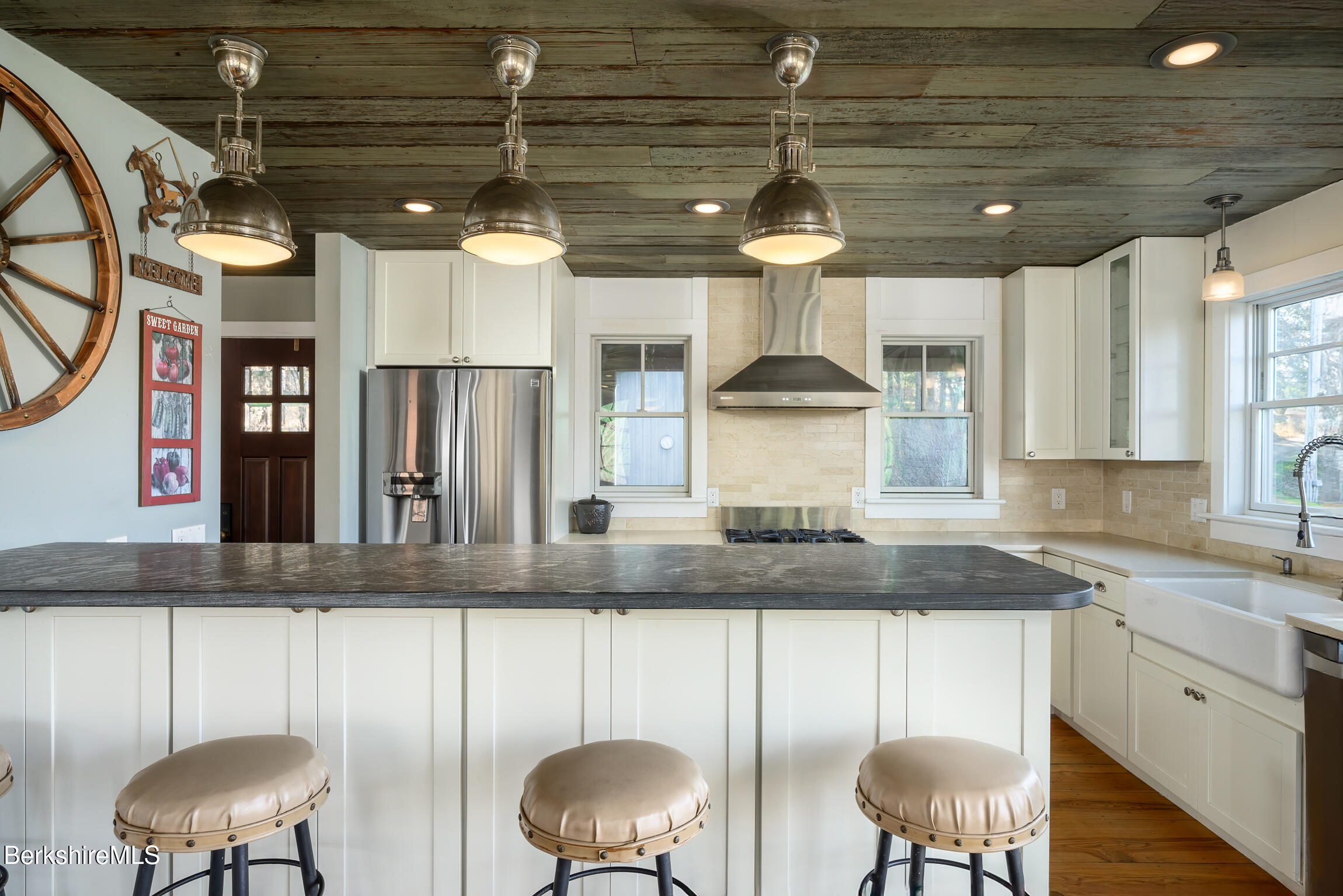 152 Blair Road Williamstown, MA 01267 - Photo 8 of 39 152-Blair-13