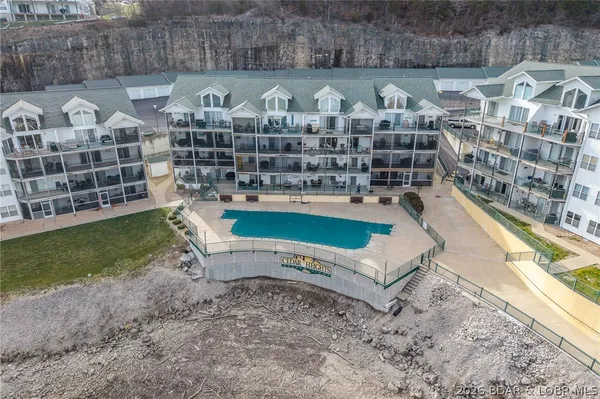 $550,000 | 440 Cedar Heights Drive, Unit 1B, Camdenton, MO 65020