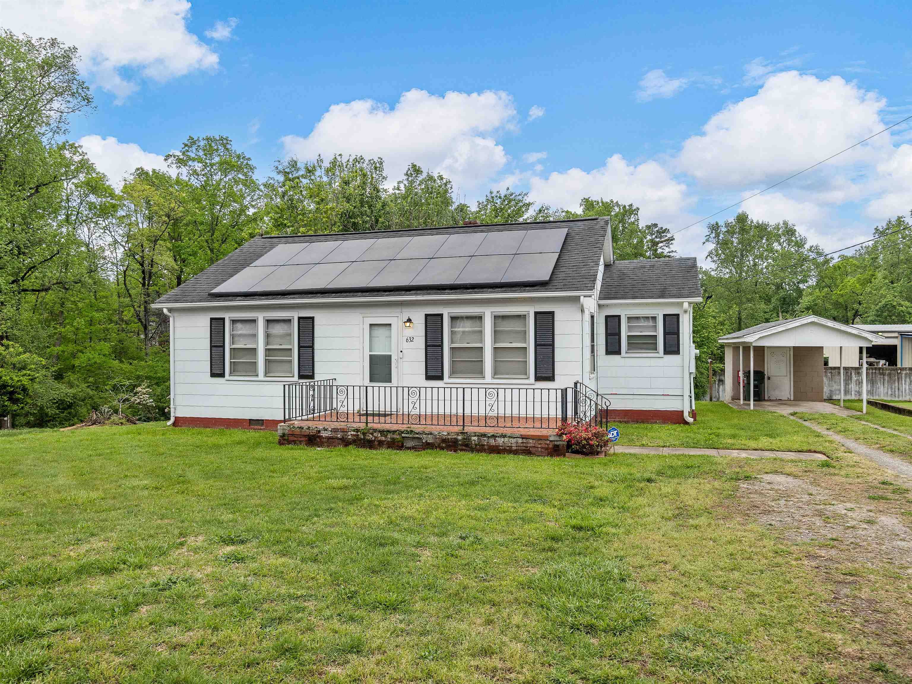 632 Maple Drive Greer, SC 29651 - Photo 1 of 30 Gallery Image 1