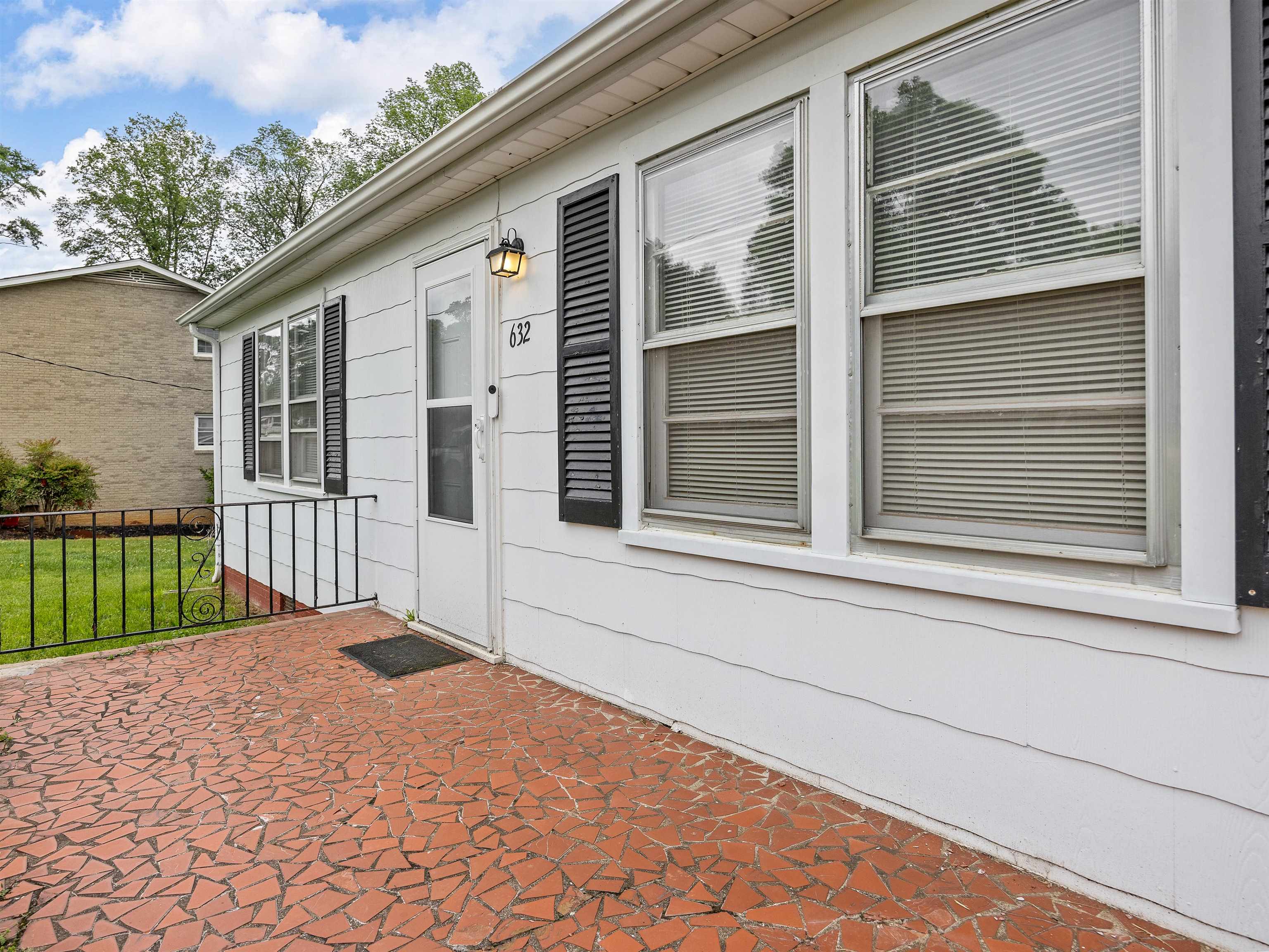 632 Maple Drive Greer, SC 29651 - Photo 5 of 30 Gallery Image 5