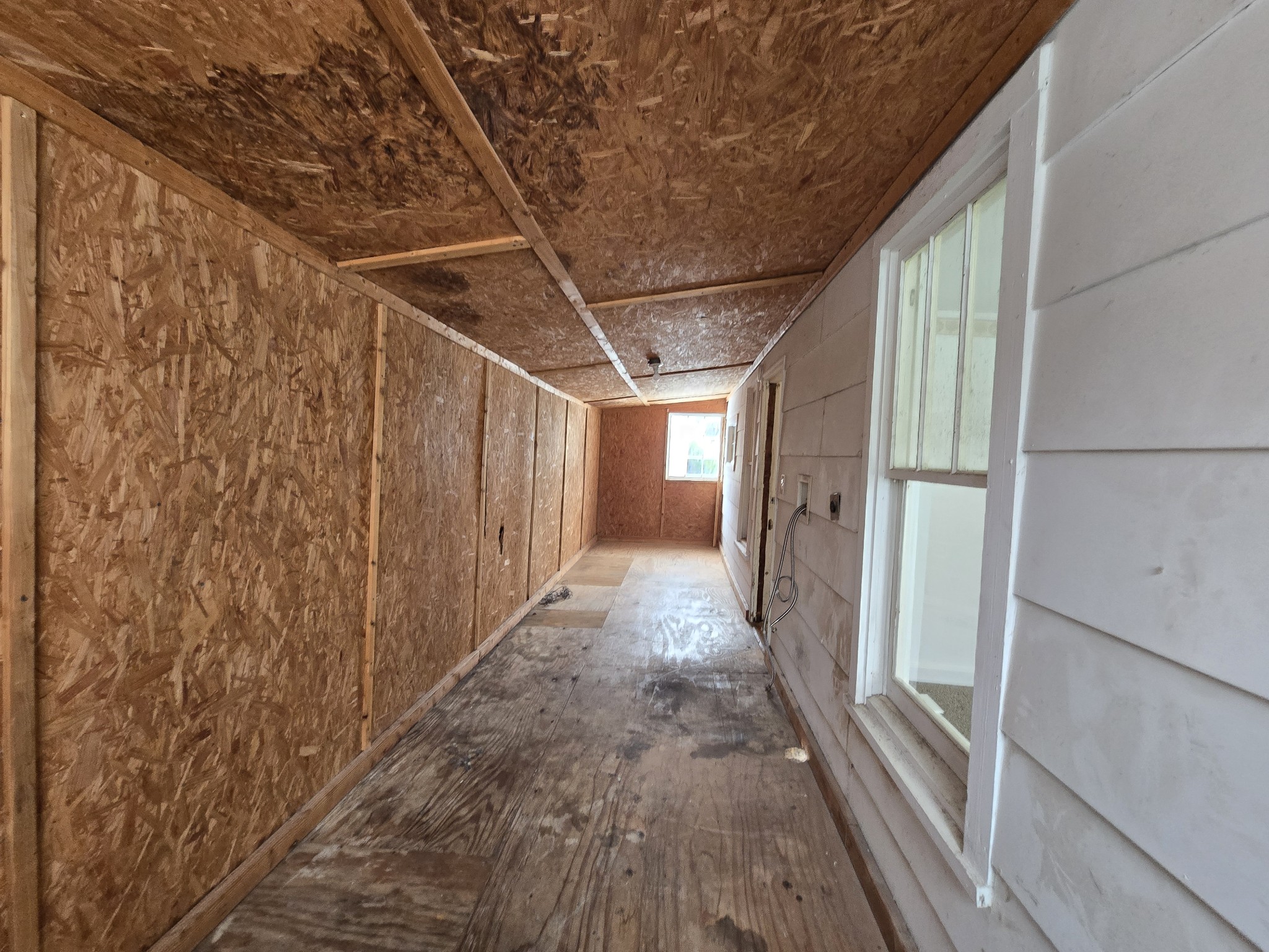 328 Edmondson Ferry Road Clarksville, TN 37040 - Photo 11 of 15 Gallery Image 11