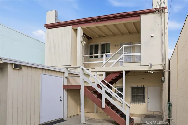 $1,695,000 | 3521 Ocean View Boulevard, Glendale, CA 91208