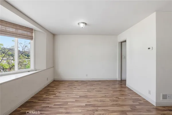 $1,695,000 | 3521 Ocean View Boulevard, Glendale, CA 91208