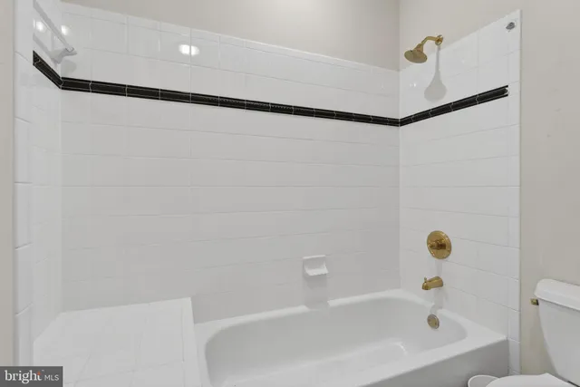 $1,799,000 | 35047 Snickersville Turnpike, Round Hill, VA 20141