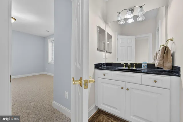 $1,799,000 | 35047 Snickersville Turnpike, Round Hill, VA 20141