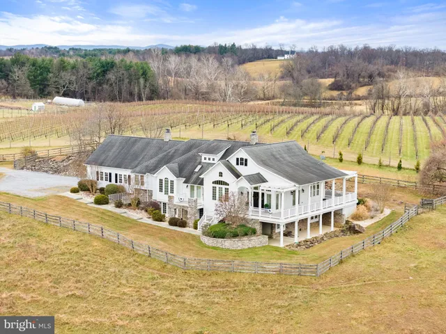 $1,799,000 | 35047 Snickersville Turnpike, Round Hill, VA 20141