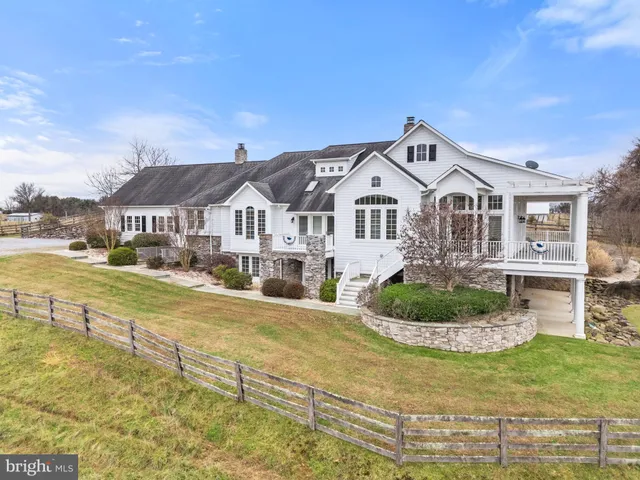 $1,799,000 | 35047 Snickersville Turnpike, Round Hill, VA 20141