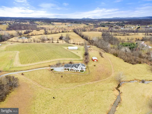 $1,799,000 | 35047 Snickersville Turnpike, Round Hill, VA 20141