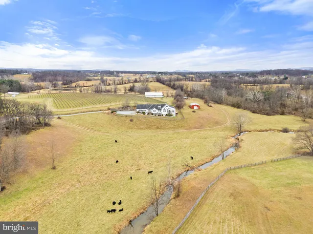 $1,799,000 | 35047 Snickersville Turnpike, Round Hill, VA 20141