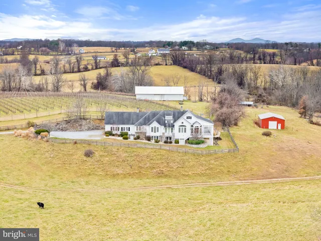 $1,799,000 | 35047 Snickersville Turnpike, Round Hill, VA 20141