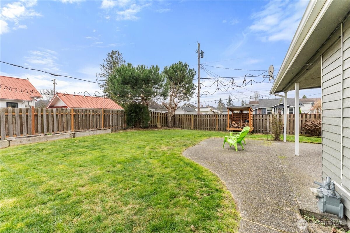 1101 Wells Street Enumclaw, WA 98022 - Photo 26 of 39