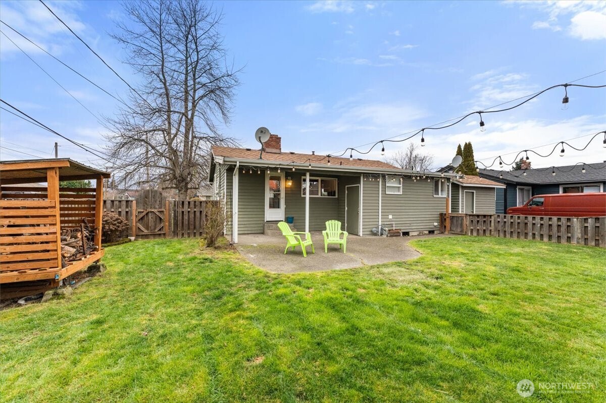 1101 Wells Street Enumclaw, WA 98022 - Photo 28 of 39