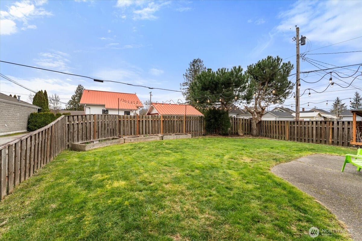 1101 Wells Street Enumclaw, WA 98022 - Photo 29 of 39