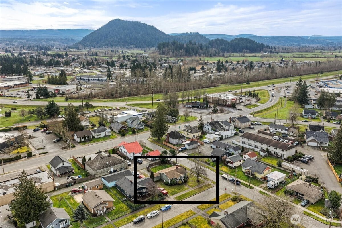 1101 Wells Street Enumclaw, WA 98022 - Photo 34 of 39