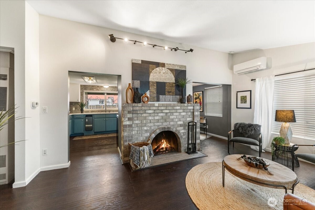 1101 Wells Street Enumclaw, WA 98022 - Photo 6 of 39