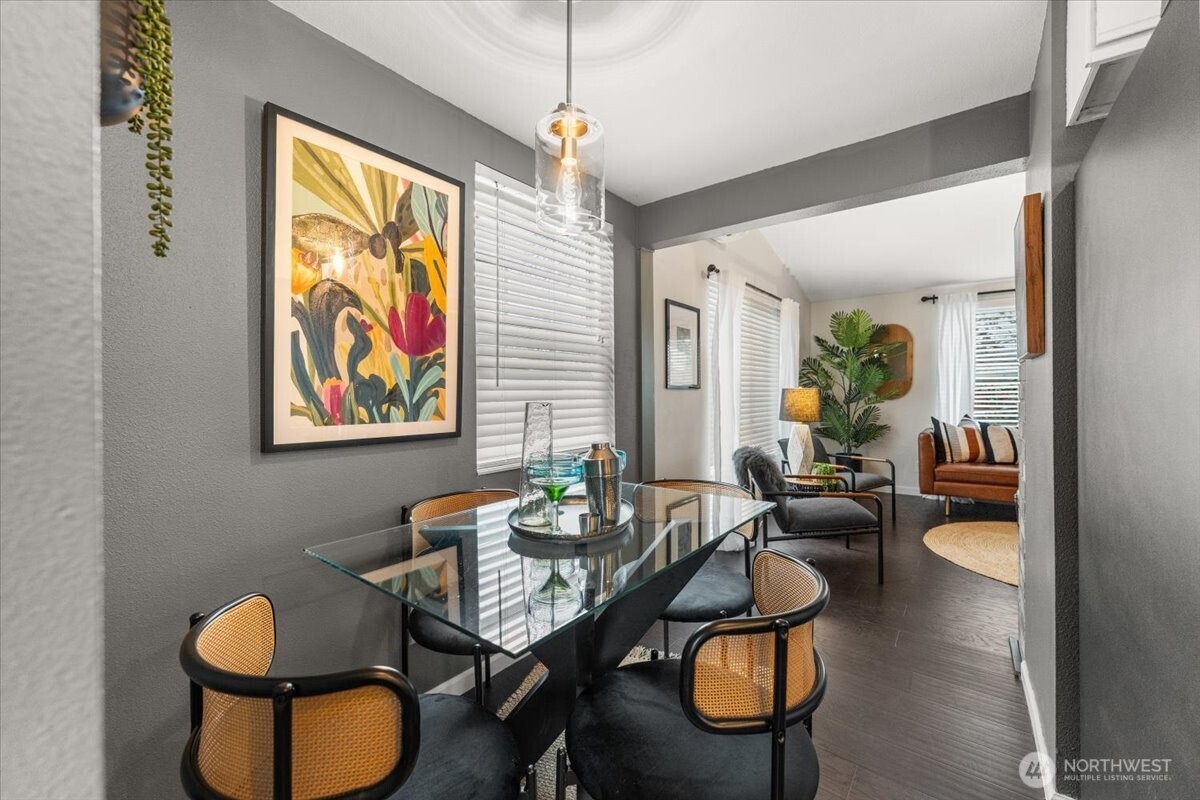 1101 Wells Street Enumclaw, WA 98022 - Photo 10 of 39