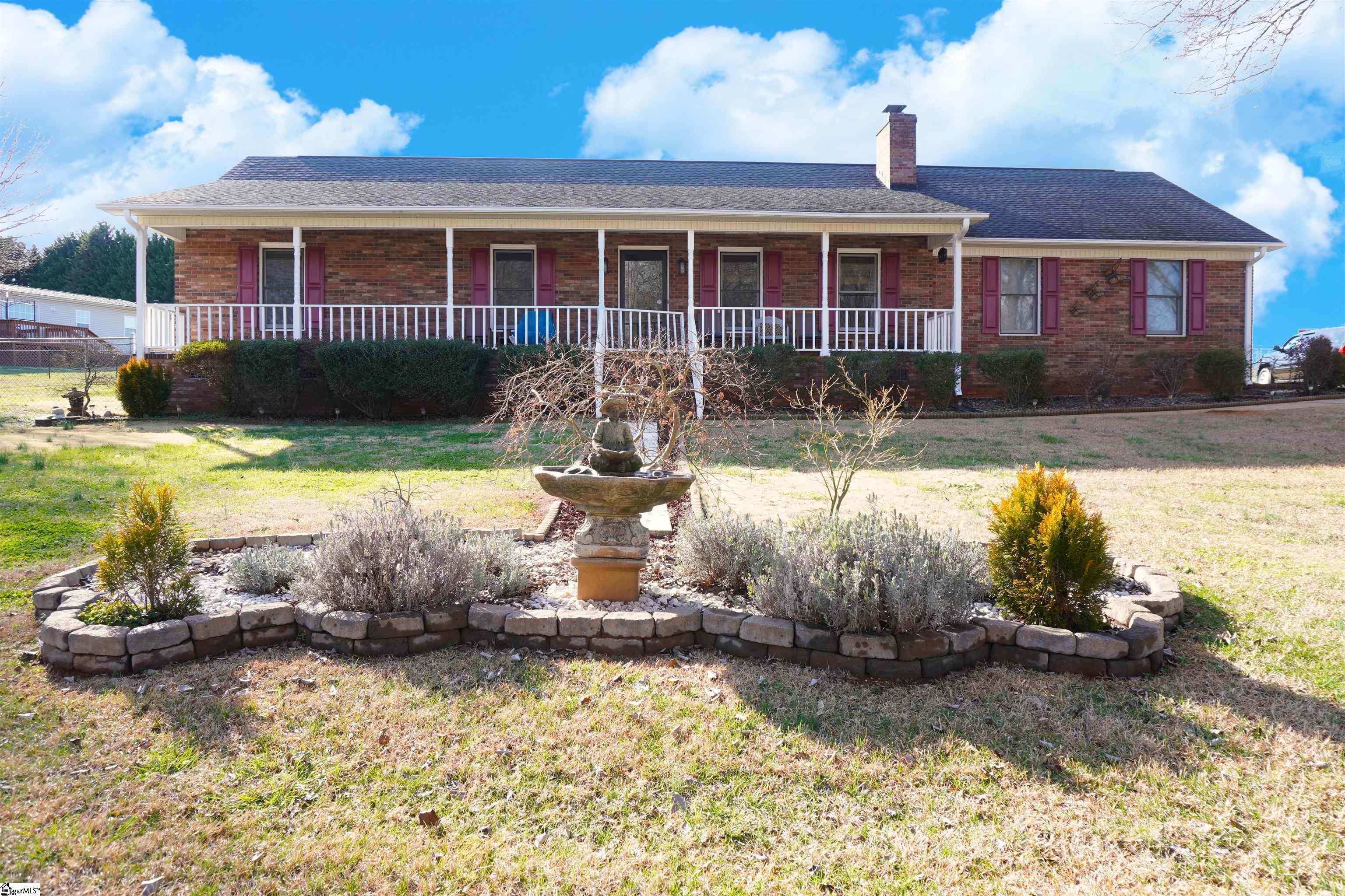 363 Belcher Road Boiling Springs, SC 29316 - Photo 1 of 22 Gallery Image 1