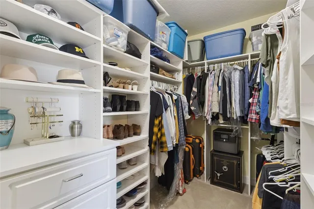 $415,000 | 287 Fallen Oak Court, Eustis, FL 32736