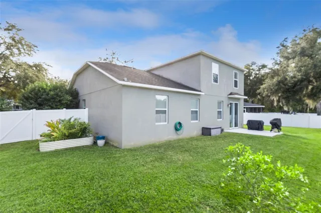 $415,000 | 287 Fallen Oak Court, Eustis, FL 32736