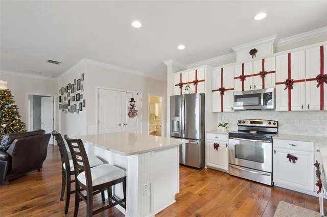 $415,000 | 287 Fallen Oak Court, Eustis, FL 32736