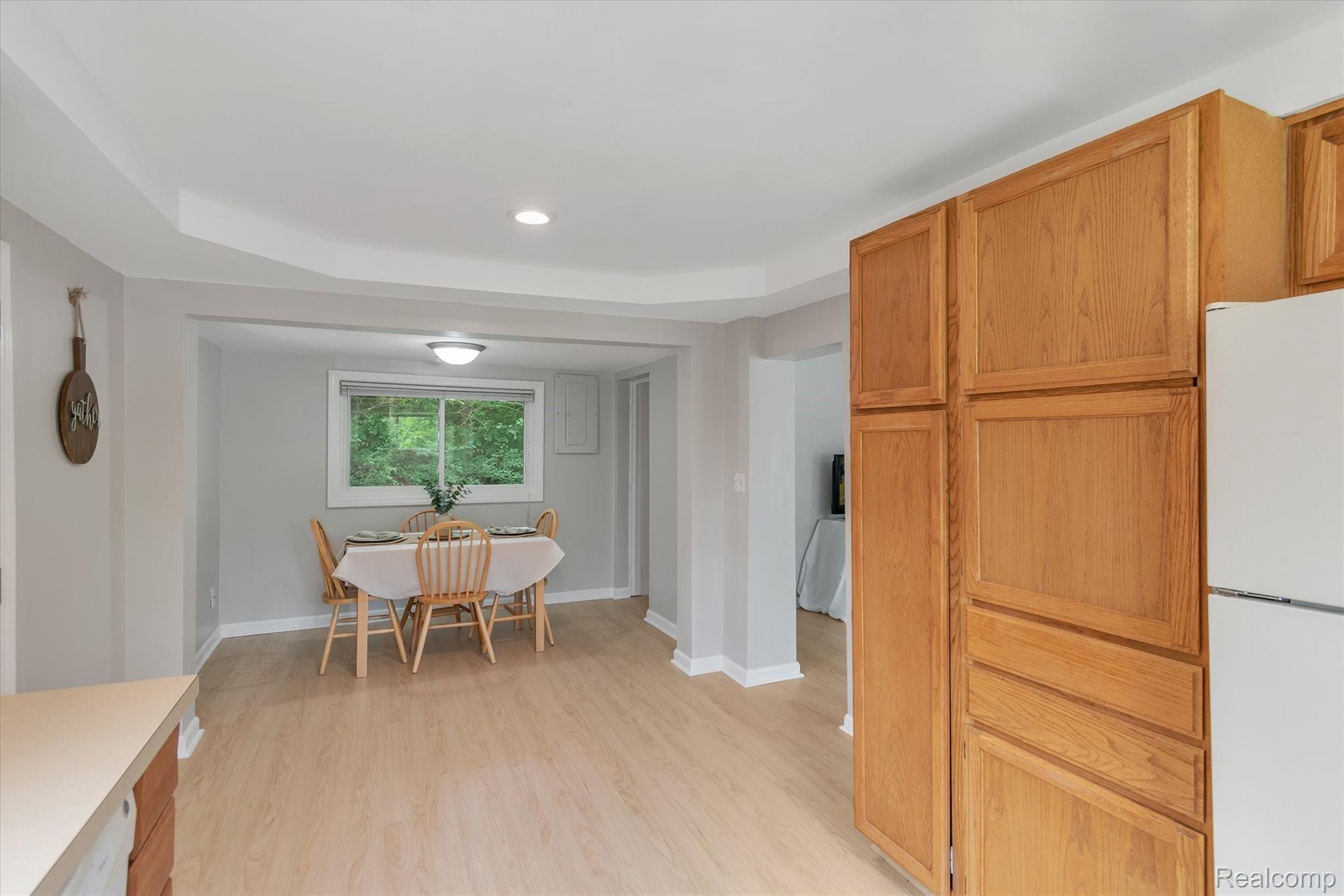 10024 Ford Road Ypsilanti, MI 48198 - Photo 14 of 35 18-10024 Ford Rd-windowstill-realestate-photography-18.jpg