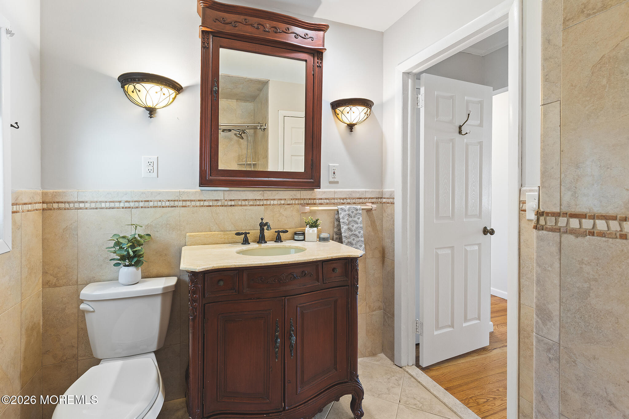 2005 Nassau Drive Spring Lake, NJ 07762 - Photo 25 of 41 Guest Bath