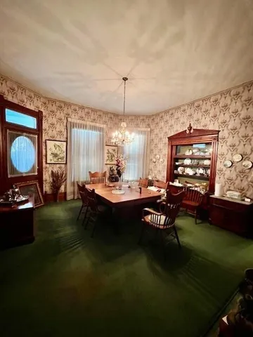 $355,000 | 209 North Preston Street, Ennis, TX 75119