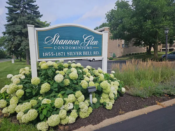 $174,500 | 1855 Silver Bell Road, Unit 314, Eagan, MN 55122