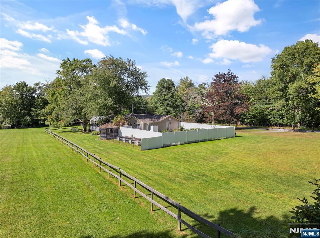 76 Glen Road Wantage, NJ 07461 - Photo 29 of 50 Gallery Image 29