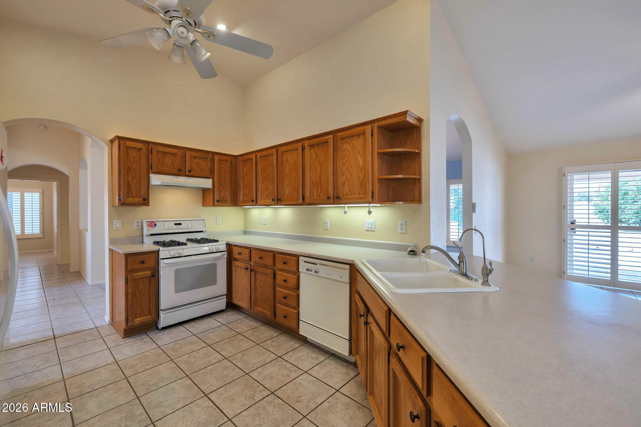 15324 Piccadilly Road Goodyear, AZ 85395 - Photo 14 of 30