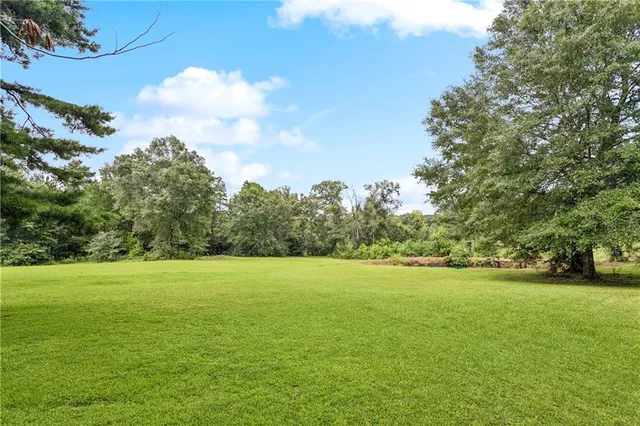 $310,000 | 384 Torrence Lane, Kentwood, LA 70444