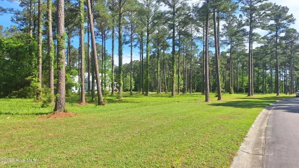 $13,500 | 156 Dawson Creek Boulevard, Oriental, NC 28571