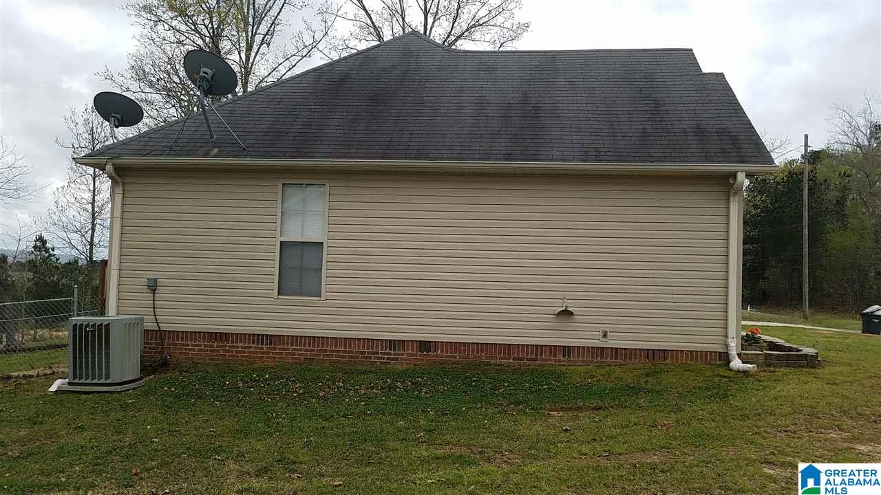 5520 Jean Ridge Lane Odenville, AL 35120 - Photo 5 of 49