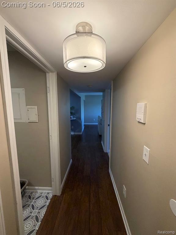 2445 Riverside Drive, Unit 206 Trenton, MI 48183 - Photo 3 of 27