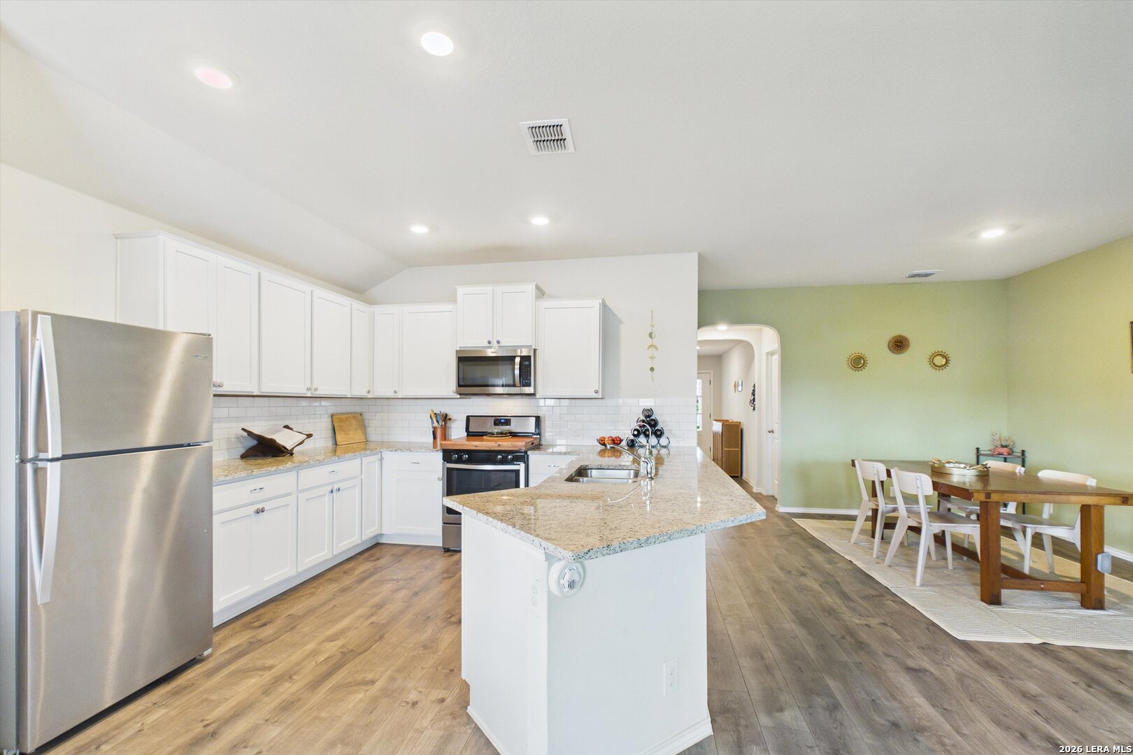 8312 Tortoise Trail Converse, TX 78109 - Photo 10 of 33