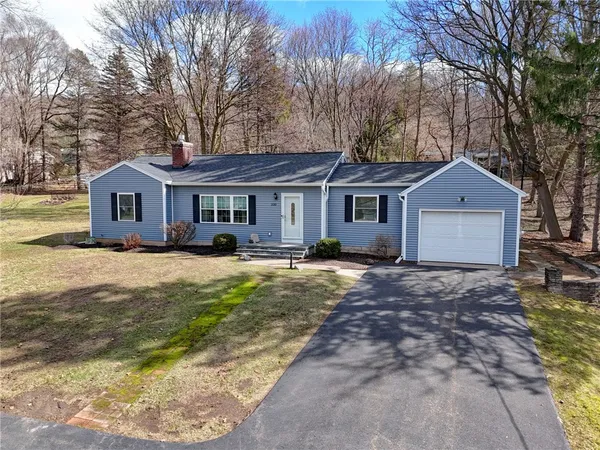 $389,900 | 330 Kreag Road, Perinton, NY 14534