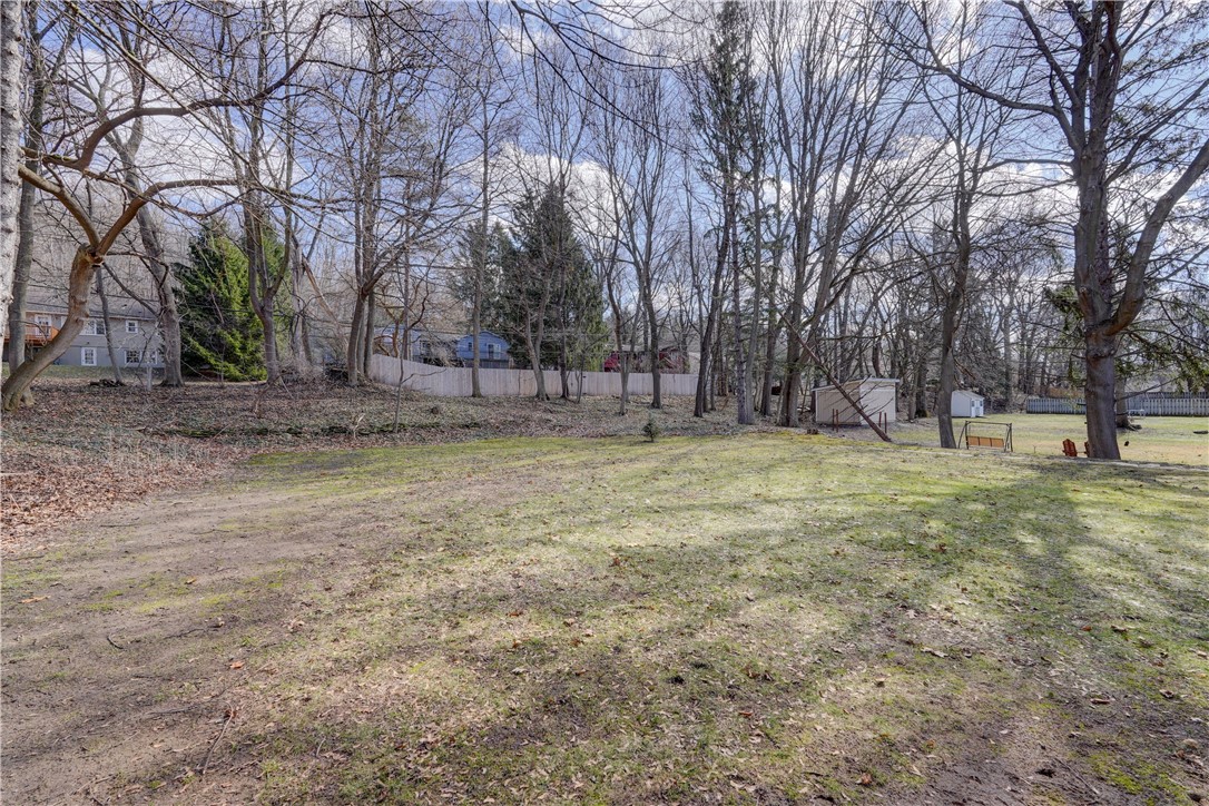 330 Kreag Road Perinton, NY 14534 - Photo 41 of 47