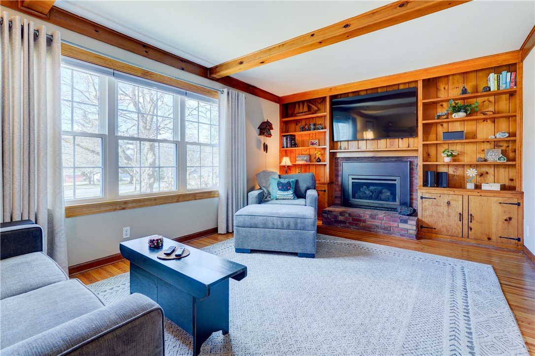 330 Kreag Road Perinton, NY 14534 - Photo 7 of 47