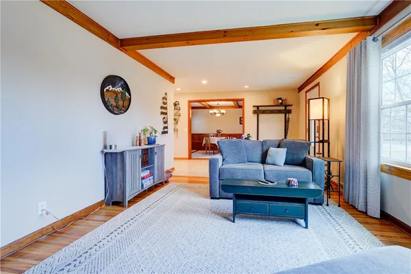 $389,900 | 330 Kreag Road, Perinton, NY 14534