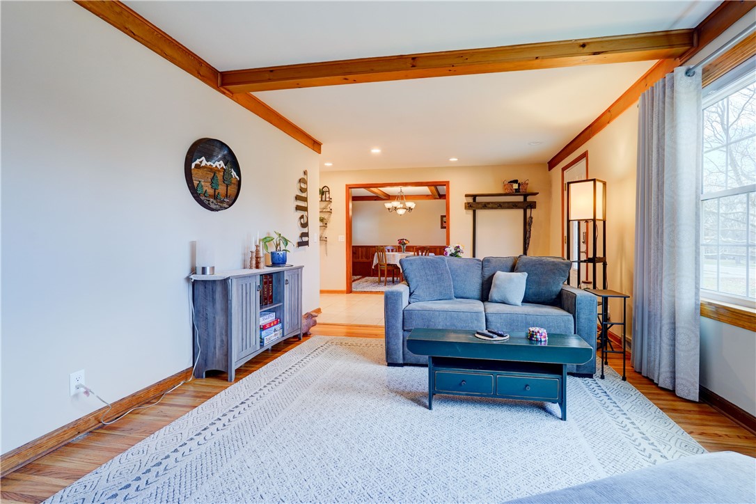 330 Kreag Road Perinton, NY 14534 - Photo 9 of 47