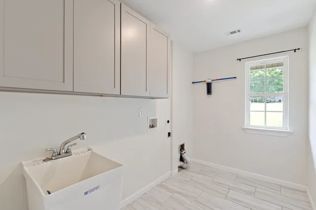 $335,000 | 11 Summerfield Court, Trenton, SC 29847