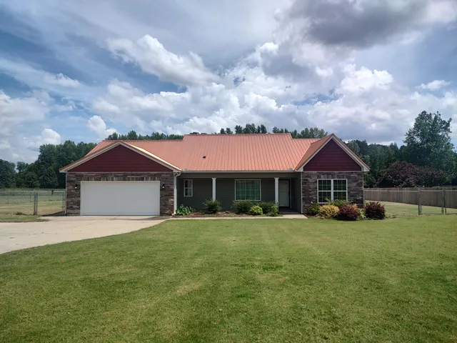 $335,000 | 11 Summerfield Court, Trenton, SC 29847